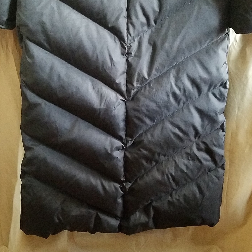 Bisou Bisou long down coat. S Black, detach hood - Picture 11 of 14